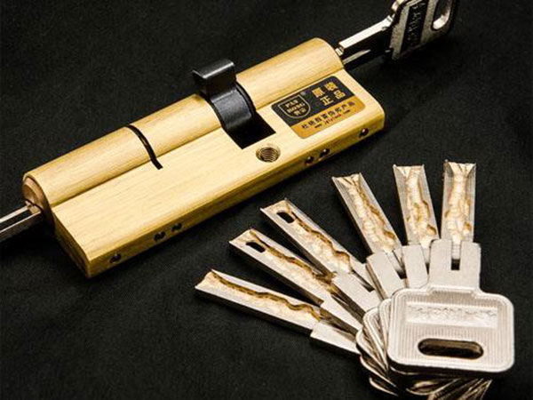 正安24小时上门开锁公司