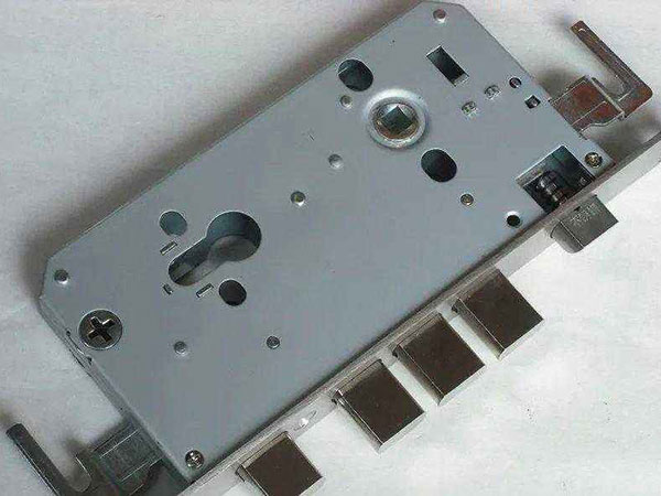 正安24小时上门开锁公司